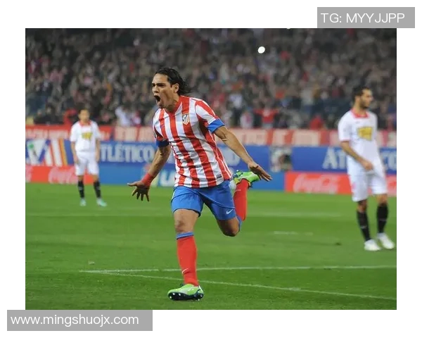 哈维加西亚的传奇人生与足球梦想：从草根到顶尖球员的奋斗历程