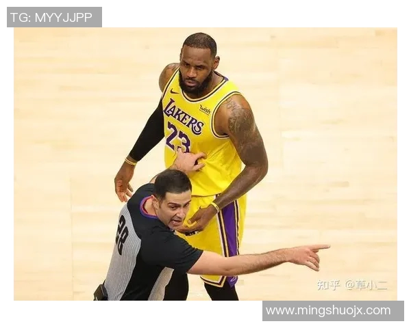 勇士与国王激战正酣2月22日精彩对决引发球迷热议 勇士与国王激战正酣2月22日精彩对决引发球迷热议